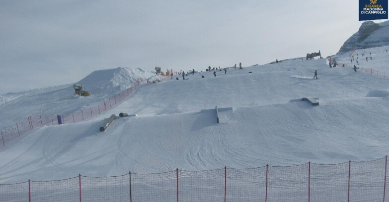 Webcam Madonna di Campiglio - Brenta Dolomites