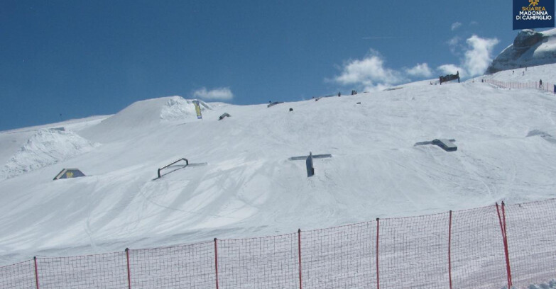 Webcam Madonna di Campiglio - Brenta Dolomites