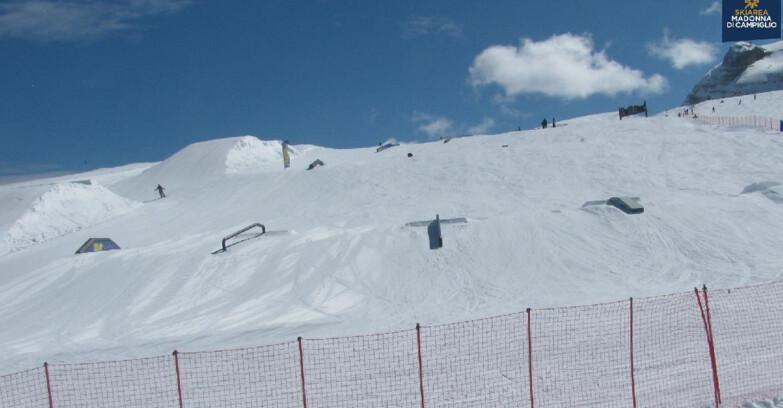 Webcam Madonna di Campiglio - Brenta Dolomites