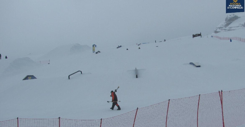 Webcam Madonna di Campiglio - Brenta Dolomites