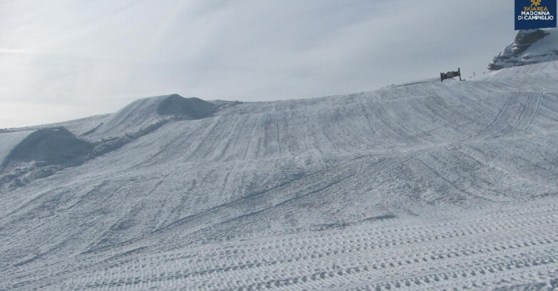 Webcam Madonna di Campiglio (Skiarea Campiglio Dolomiti di Brenta - Val di Sole Val Rendena) - Brenta Dolomites