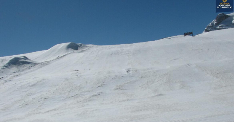 Webcam Madonna di Campiglio (Skiarea Campiglio Dolomiti di Brenta - Val di Sole Val Rendena) - Brenta Dolomites