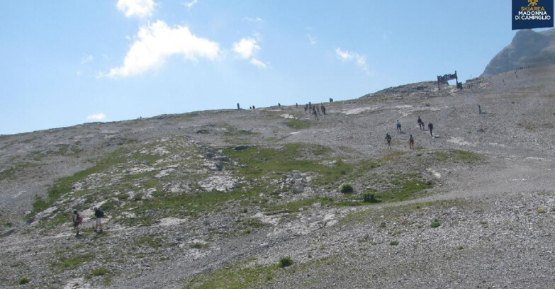 Webcam Madonna di Campiglio (Skiarea Campiglio Dolomiti di Brenta - Val di Sole Val Rendena) - Brenta Dolomites