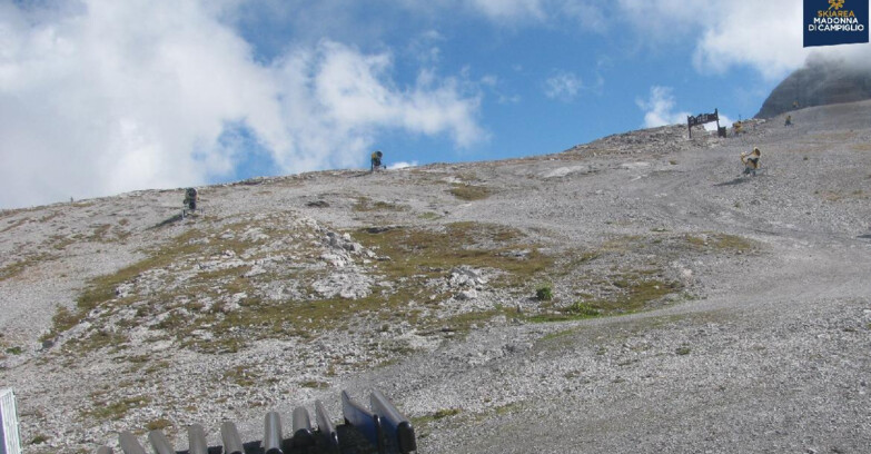 Webcam Madonna di Campiglio (Skiarea Campiglio Dolomiti di Brenta - Val di Sole Val Rendena) - Brenta Dolomites