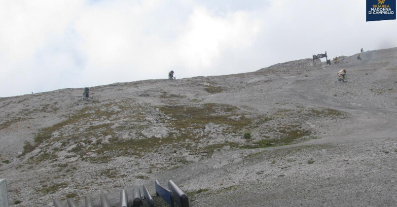 Webcam Madonna di Campiglio (Skiarea Campiglio Dolomiti di Brenta - Val di Sole Val Rendena) - Brenta Dolomites