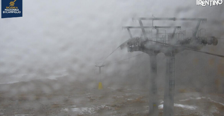 Webcam Madonna di Campiglio - From Grostè 