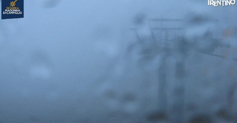 Webcam Madonna di Campiglio - From Grostè 