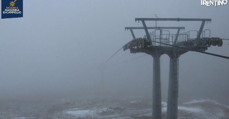 Webcam Madonna di Campiglio - From Grostè 