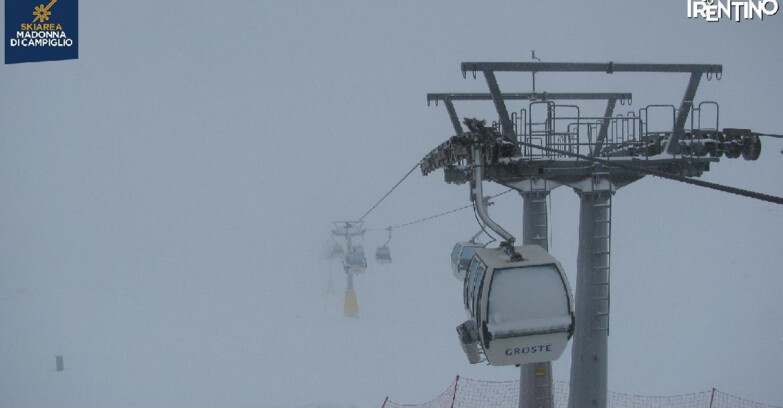 Webcam Madonna di Campiglio - From Grostè 