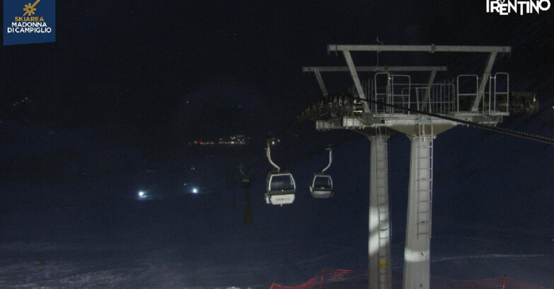 Webcam Madonna di Campiglio - From Grostè 