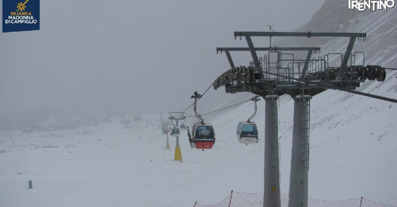 Webcam Madonna di Campiglio - From Grostè 