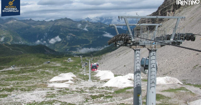 Webcam Madonna di Campiglio - From Grostè 