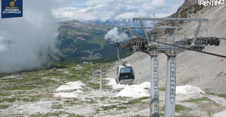 Webcam Madonna di Campiglio - From Grostè 