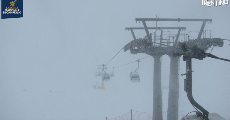 Webcam Madonna di Campiglio - Vista dal Grostè