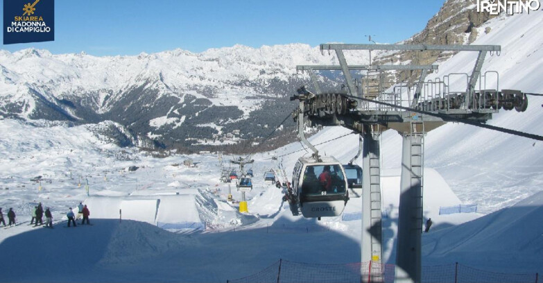 Webcam Madonna di Campiglio - From Grostè 