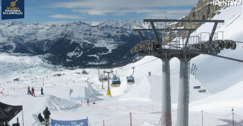Webcam Madonna di Campiglio - Vista dal Grostè