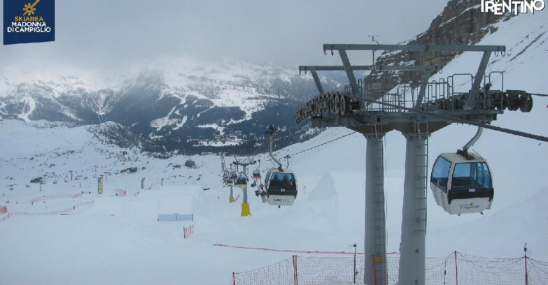 Webcam Madonna di Campiglio - From Grostè 