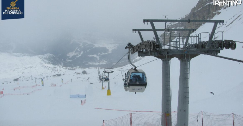 Webcam Madonna di Campiglio - From Grostè 