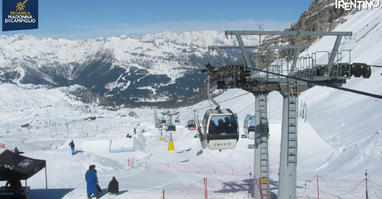 Webcam Madonna di Campiglio - From Grostè 