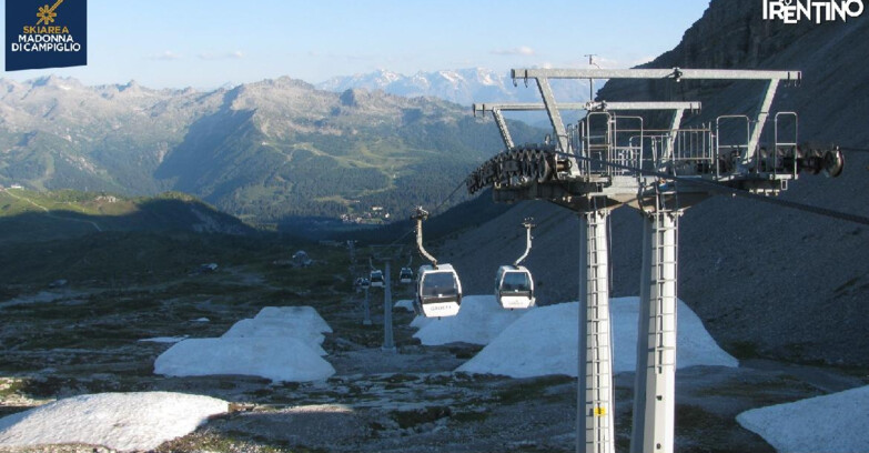 Webcam Madonna di Campiglio - From Grostè 