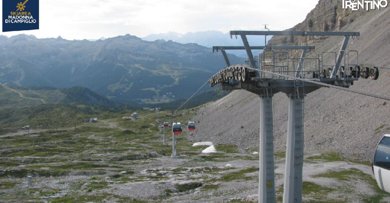 Webcam Madonna di Campiglio - From Grostè 