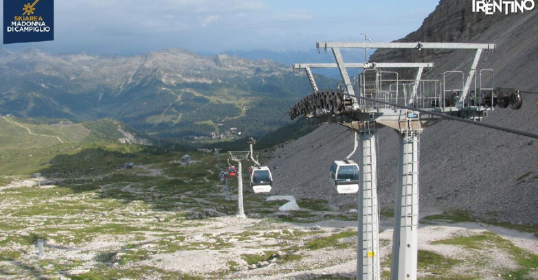 Webcam Madonna di Campiglio - From Grostè 