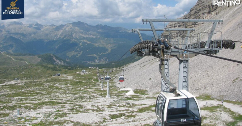 Webcam Madonna di Campiglio - From Grostè 