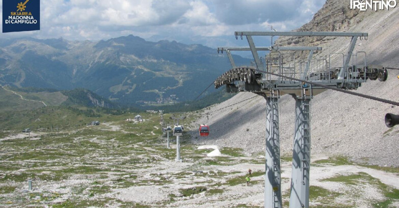 Webcam Madonna di Campiglio - From Grostè 