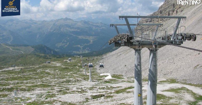Webcam Madonna di Campiglio - From Grostè 