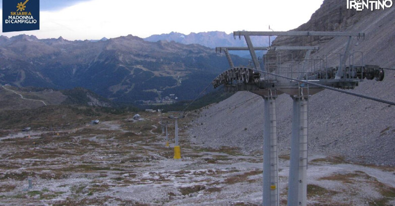 Webcam Madonna di Campiglio (Skiarea Campiglio Dolomiti di Brenta - Val di Sole Val Rendena) - From Grostè 