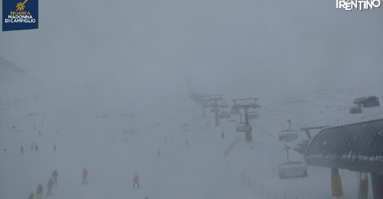 Webcam Madonna di Campiglio - Grostè 2500