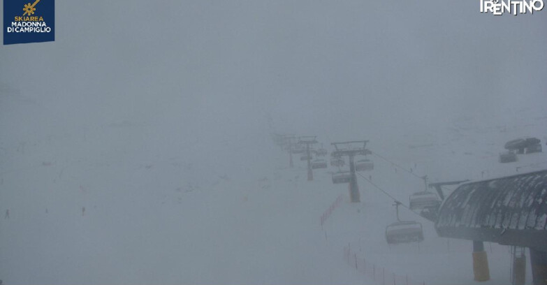 Webcam Madonna di Campiglio - Grostè 2500