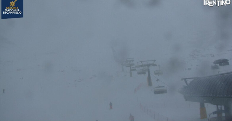 Webcam Madonna di Campiglio - Grostè 2500