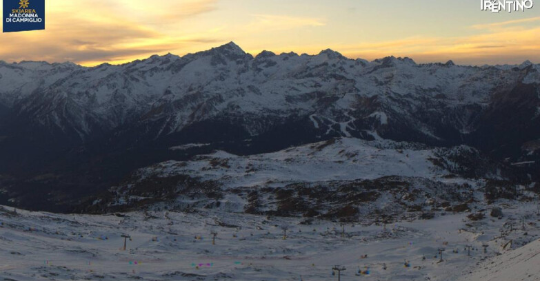 Webcam Madonna di Campiglio - Grostè Area