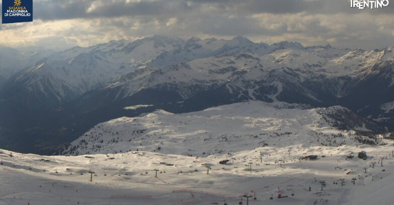 Webcam Madonna di Campiglio - Grostè Area