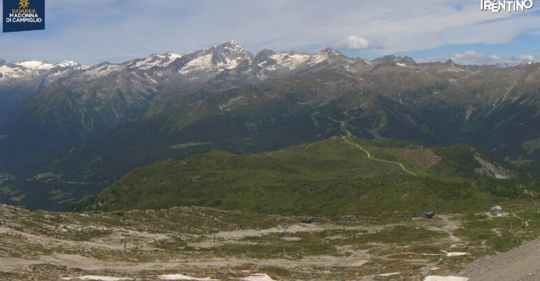 Webcam Madonna di Campiglio (Skiarea Campiglio Dolomiti di Brenta - Val di Sole Val Rendena) - Grostè Area