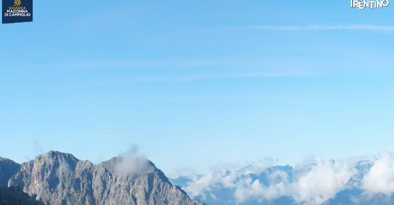 Webcam Madonna di Campiglio (Skiarea Campiglio Dolomiti di Brenta - Val di Sole Val Rendena) - Grostè Area