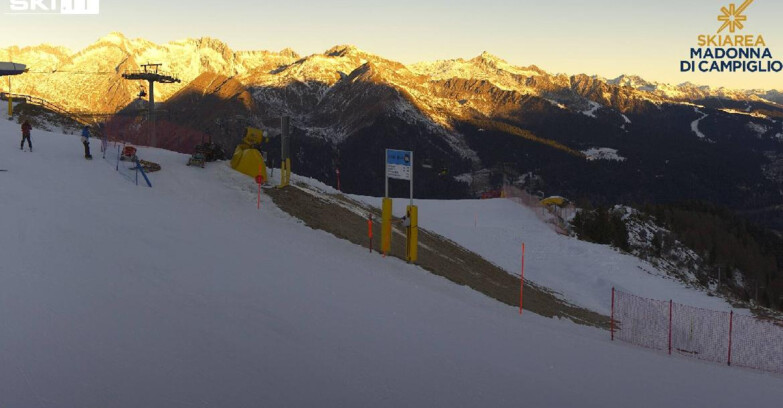 Webcam Pinzolo - Pinzolo -Grual e Clump 