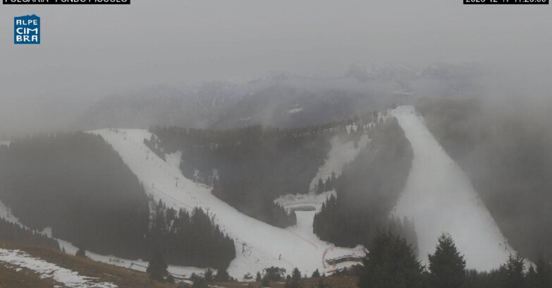 Webcam Skiarea Folgaria-Fiorentini - Folgaria Fondo Piccolo 