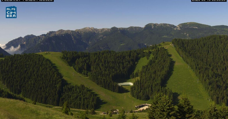 Webcam Skiarea Folgaria-Fiorentini - Folgaria Fondo Piccolo 