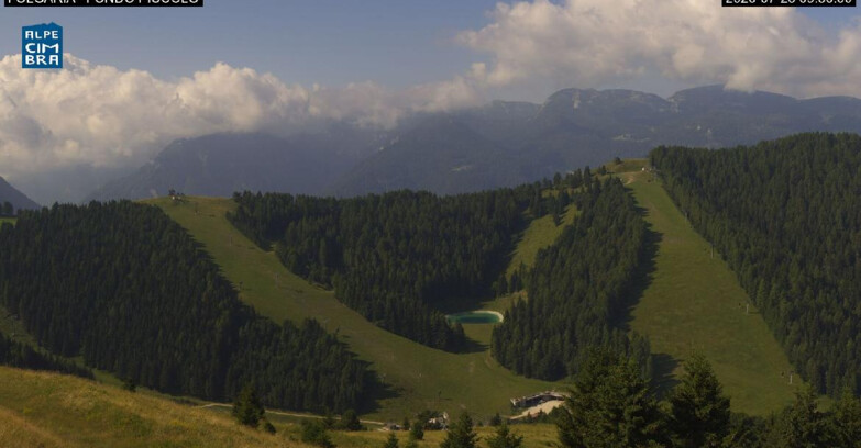 Webcam Skiarea Folgaria-Fiorentini - Folgaria Fondo Piccolo 