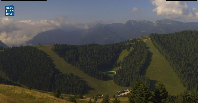 Webcam Skiarea Folgaria-Fiorentini - Folgaria Fondo Piccolo 