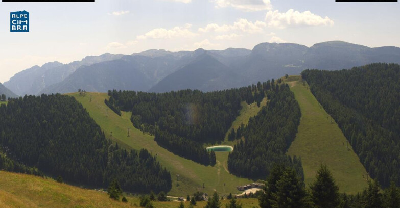 Webcam Skiarea Folgaria-Fiorentini - Folgaria Fondo Piccolo 