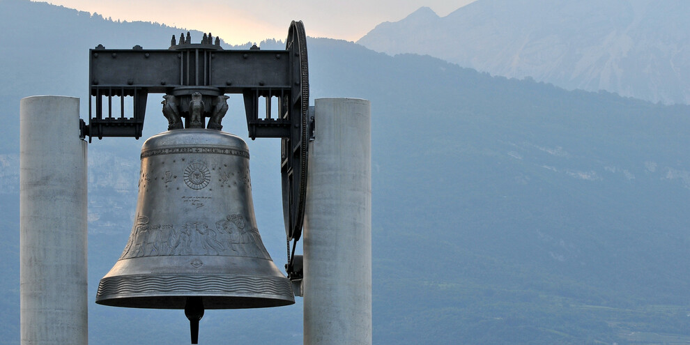 „Campana dei Caduti“ - Die Friedensglocke